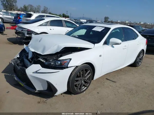 JTHBA1D23J5063037 2018 LEXUS IS - Image 2