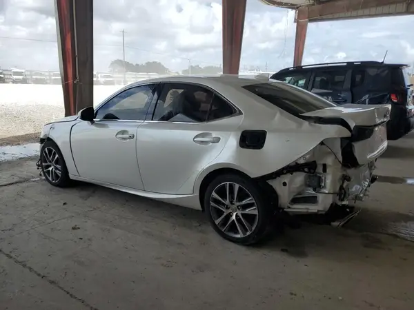 JTHBA1D23J5065550 2018 LEXUS IS - Image 2