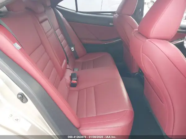 JTHBA1D23J5072210 2018 LEXUS IS - Image 8