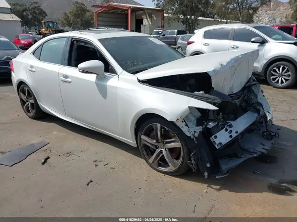 JTHBA1D23J5072644 2018 LEXUS IS - Image 1