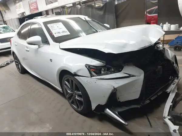 JTHBA1D23J5073759 2018 LEXUS IS - Image 1