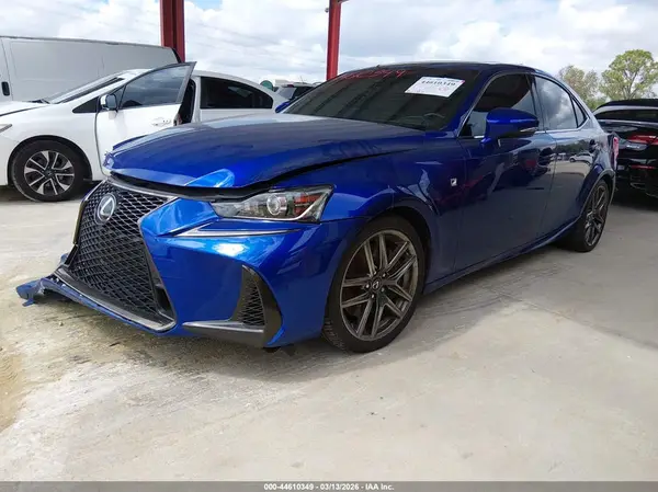JTHBA1D23J5083577 2018 LEXUS IS - Image 2