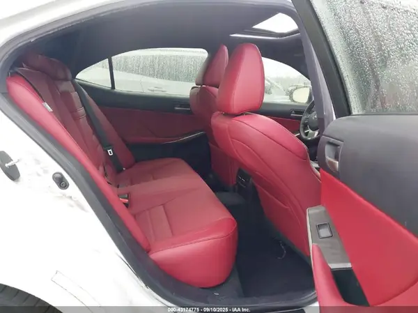 JTHBA1D23K5090269 2019 LEXUS IS - Image 8