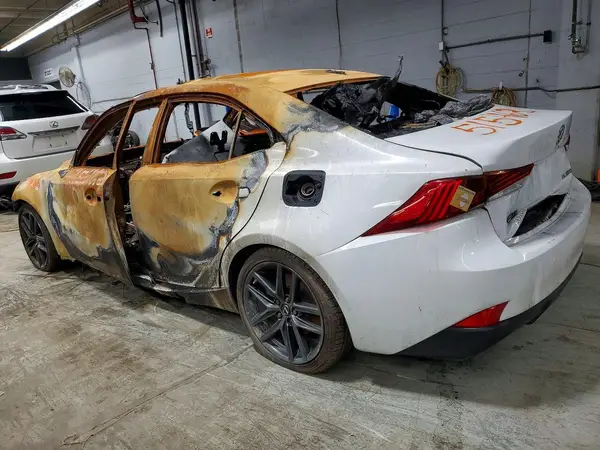 JTHBA1D23K5092457 2019 LEXUS IS - Image 2
