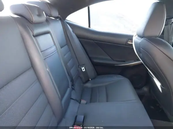 JTHBA1D23K5092975 2019 LEXUS IS - Image 8