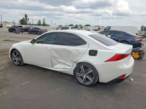 JTHBA1D23K5095116 2019 LEXUS IS - Image 2