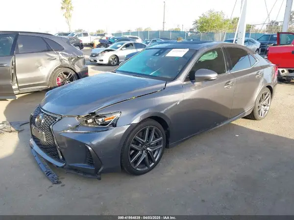 JTHBA1D23K5095990 2019 LEXUS IS - Image 2