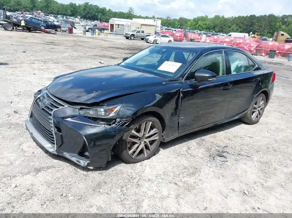 JTHBA1D23K5096198 2019 LEXUS IS - Image 2