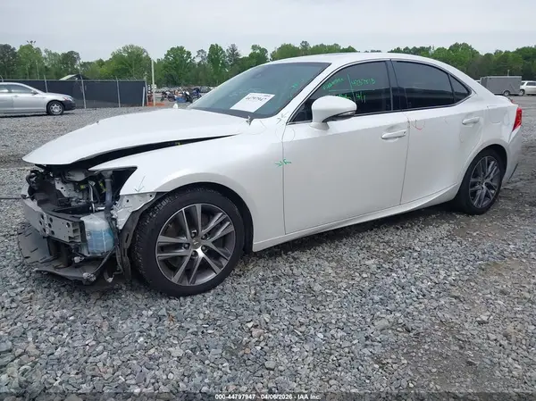 JTHBA1D23K5098274 2019 LEXUS IS - Image 2