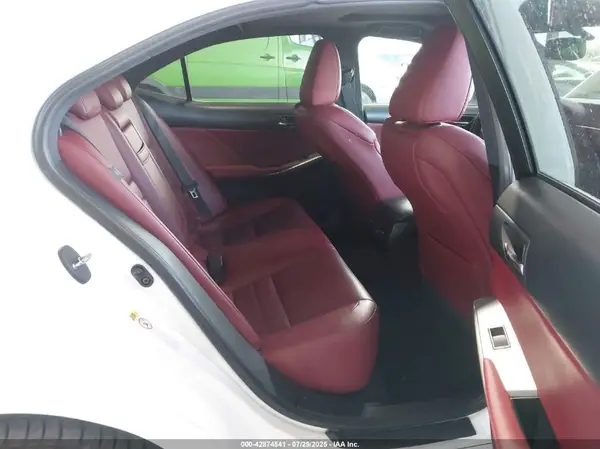 JTHBA1D24G5002983 2016 LEXUS IS - Image 8