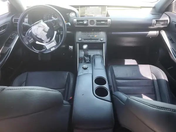 JTHBA1D24G5004104 2016 LEXUS IS - Image 8