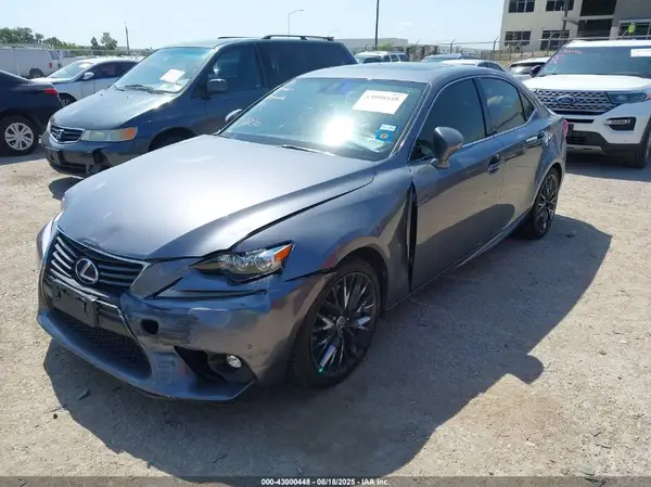 JTHBA1D24G5008511 2016 LEXUS IS - Image 2
