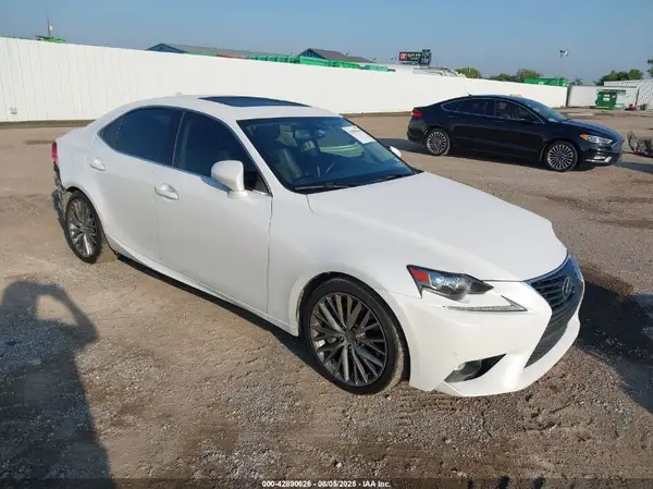 JTHBA1D24G5009853 2016 LEXUS IS - Image 1