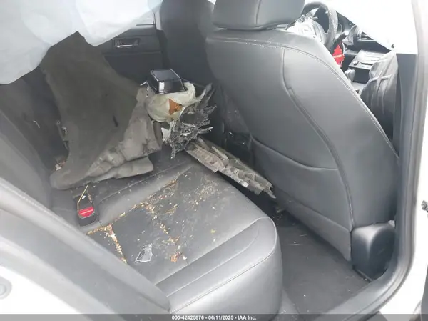 JTHBA1D24G5018116 2016 LEXUS IS - Image 8
