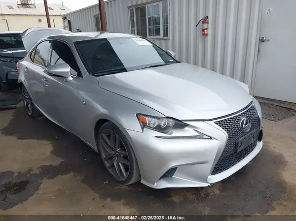 JTHBA1D24G5020657 2016 LEXUS IS - Image 1