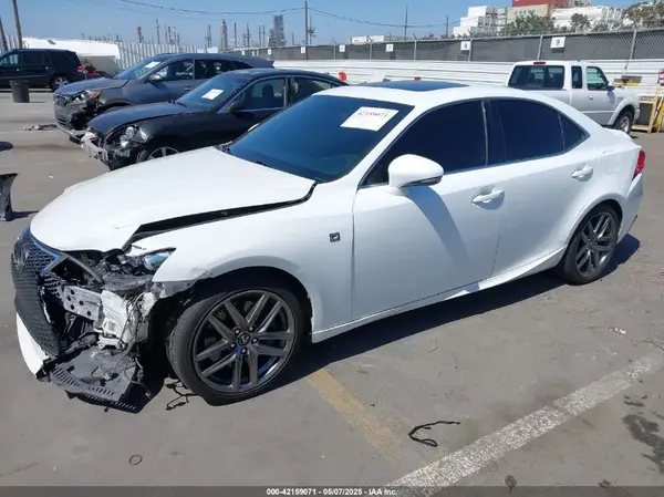 JTHBA1D24G5027964 2016 LEXUS IS - Image 2