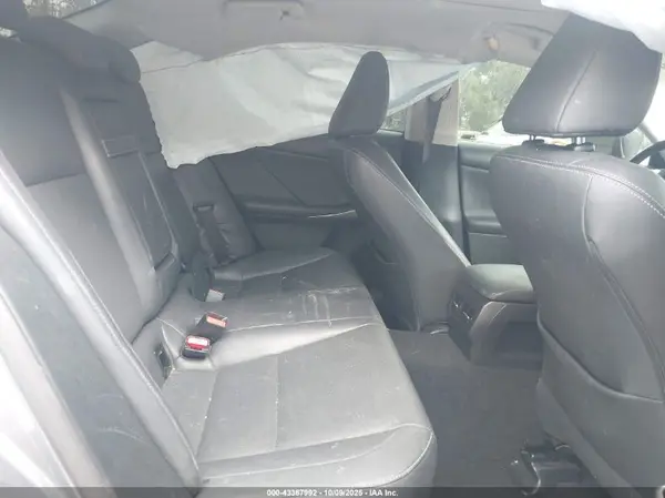 JTHBA1D24G5028225 2016 LEXUS IS - Image 8