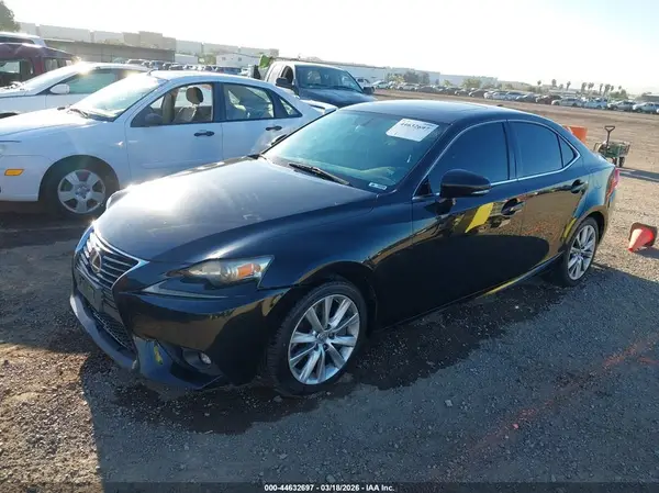 JTHBA1D24G5036793 2016 LEXUS IS - Image 2