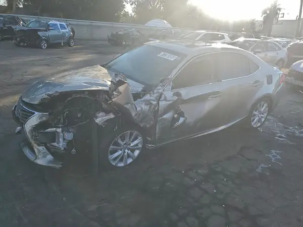 JTHBA1D24G5038026 2016 LEXUS IS - Image 1