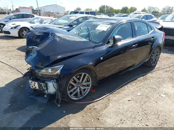 JTHBA1D24H5039856 2017 LEXUS IS - Image 2