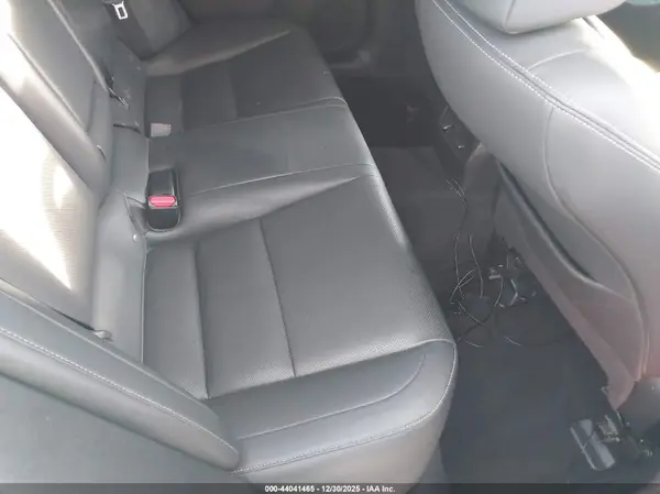 JTHBA1D24H5040098 2017 LEXUS IS - Image 8