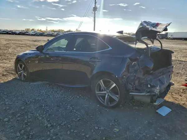 JTHBA1D24H5041297 2017 LEXUS IS - Image 2