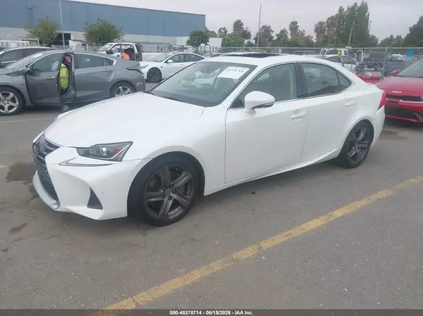 JTHBA1D24H5041851 2017 LEXUS IS - Image 2