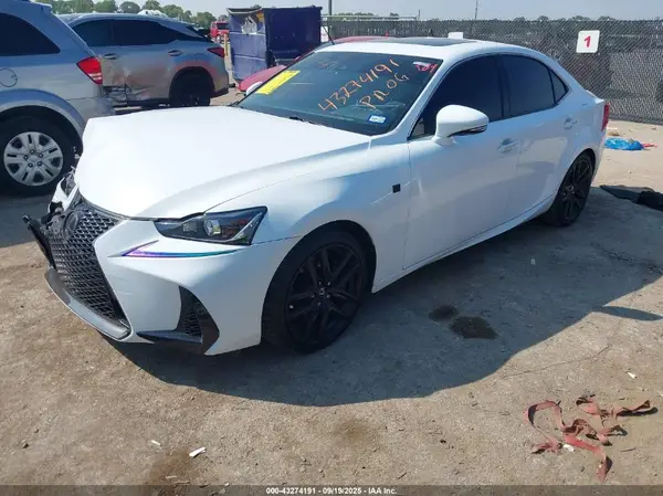 JTHBA1D24H5048458 2017 LEXUS IS - Image 2