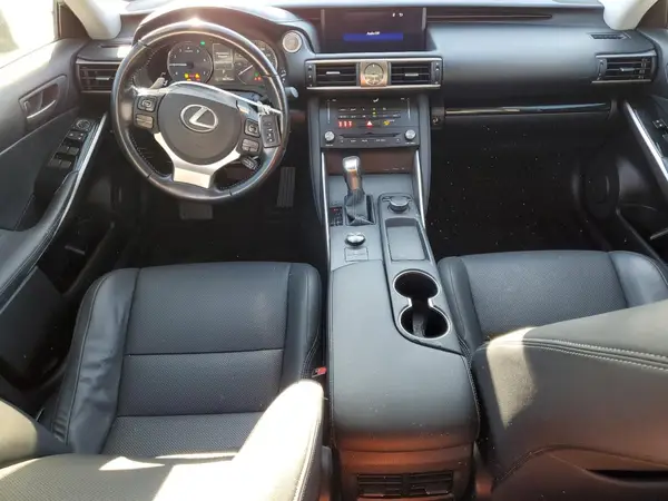 JTHBA1D24H5048850 2017 LEXUS IS - Image 8