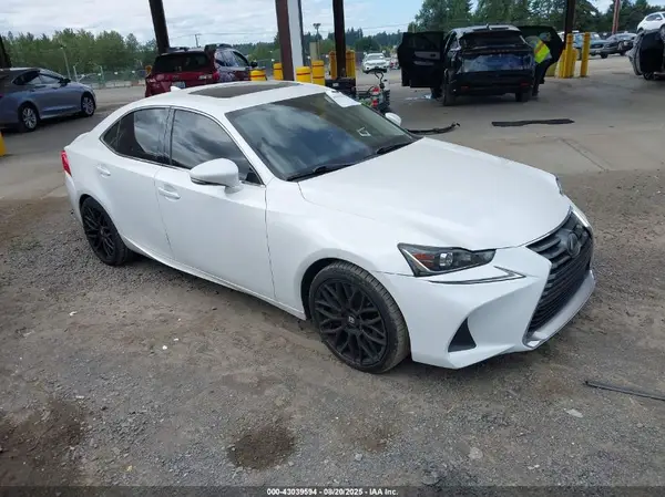 JTHBA1D24H5050064 2017 LEXUS IS - Image 1