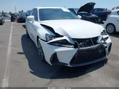 JTHBA1D24H5052638 2017 LEXUS IS