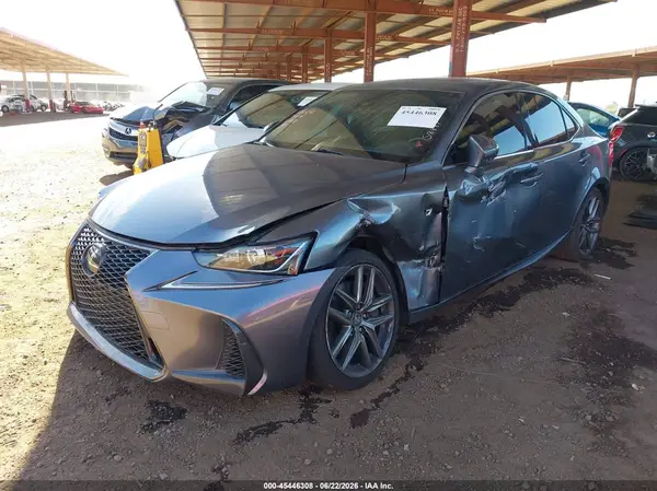 JTHBA1D24H5061288 2017 LEXUS IS - Image 2