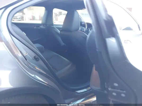 JTHBA1D24H5061288 2017 LEXUS IS - Image 8