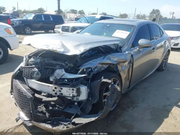 JTHBA1D24J5064326 2018 LEXUS IS - Image 2