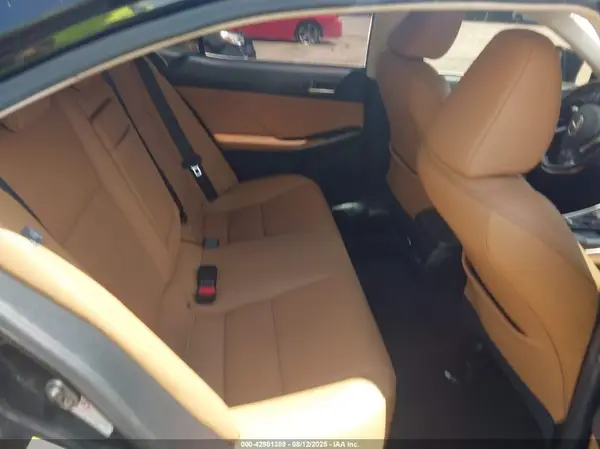 JTHBA1D24J5064391 2018 LEXUS IS - Image 8