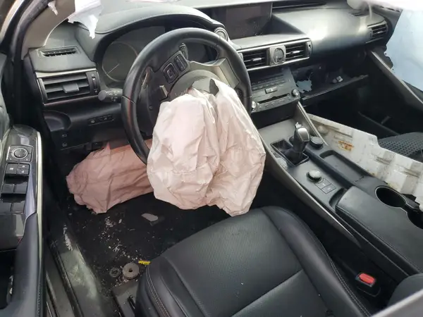 JTHBA1D24J5068103 2018 LEXUS IS - Image 8