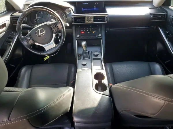 JTHBA1D24J5072359 2018 LEXUS IS - Image 8