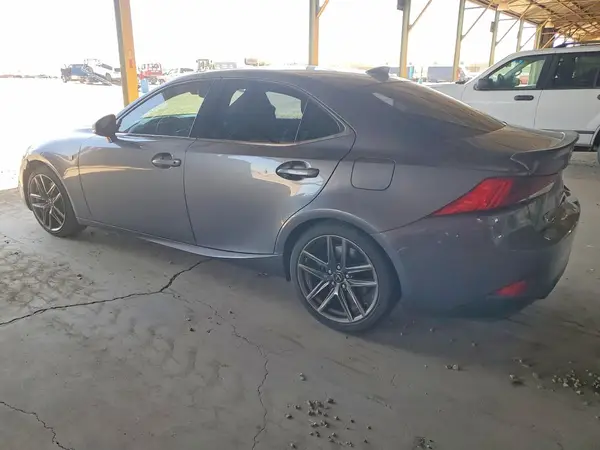 JTHBA1D24J5075584 2018 LEXUS IS - Image 2