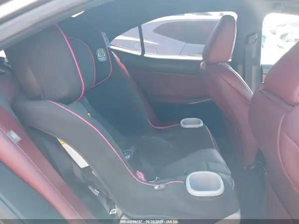 JTHBA1D24J5075813 2018 LEXUS IS - Image 8