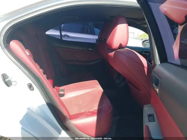 JTHBA1D24J5079179 2018 LEXUS IS - Image 8