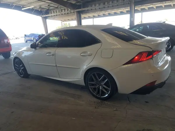 JTHBA1D24J5081109 2018 LEXUS IS - Image 2