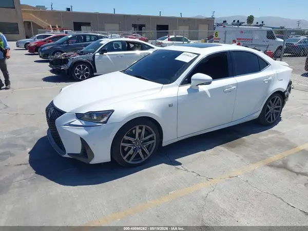 JTHBA1D24J5081403 2018 LEXUS IS - Image 2