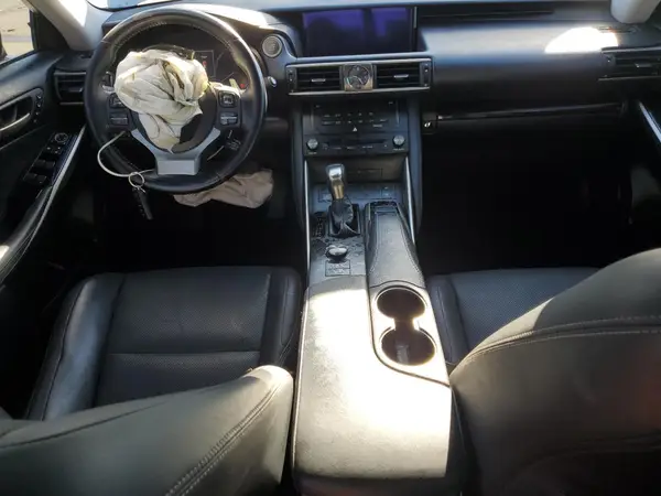 JTHBA1D24J5082275 2018 LEXUS IS - Image 8