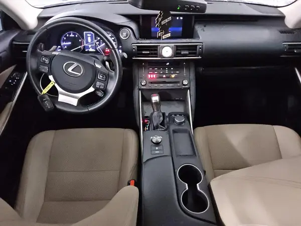 JTHBA1D24K5084786 2019 LEXUS IS - Image 8