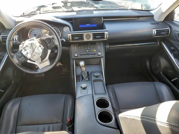 JTHBA1D25G5002118 2016 LEXUS IS - Image 8