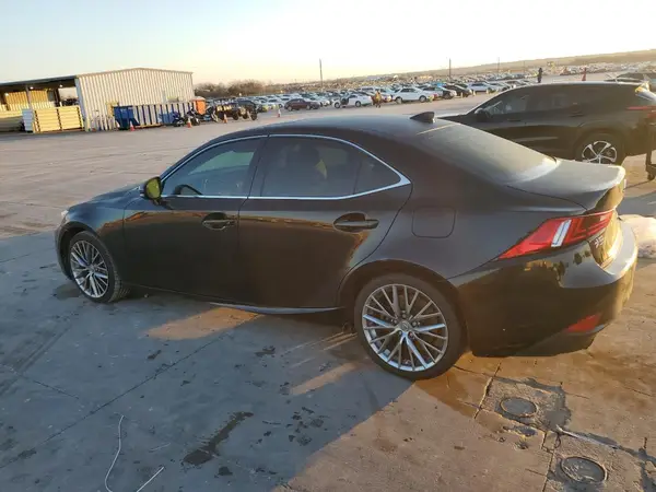 JTHBA1D25G5004502 2016 LEXUS IS - Image 2
