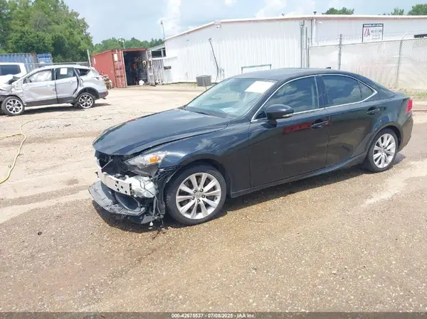 JTHBA1D25G5005455 2016 LEXUS IS - Image 2