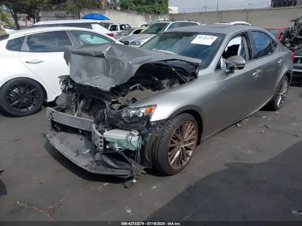 JTHBA1D25G5012485 2016 LEXUS IS - Image 2