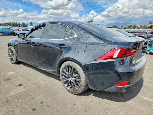JTHBA1D25G5014978 2016 LEXUS IS - Image 2