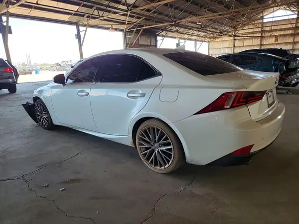 JTHBA1D25G5017234 2016 LEXUS IS - Image 2